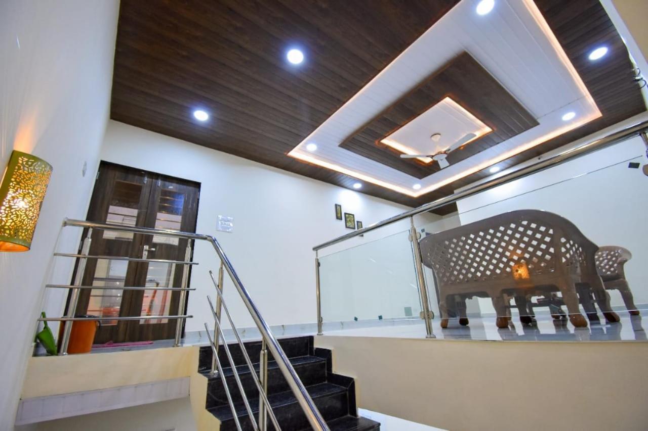 Villa Beauty And The Beast 4Bhk à Lonavala Extérieur photo
